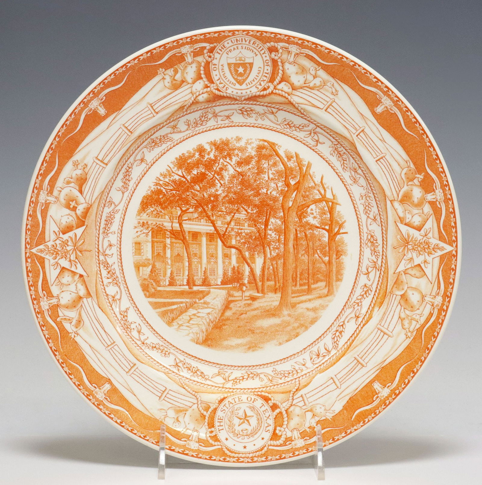 WEDGWOOD UT 'SCOTTISH RITE DORMITORY' COMMEMORATIVE PLATE (1 of 3)