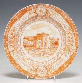 WEDGWOOD UT 'STUDENT'S UNION' COMMEMORATIVE PLATE