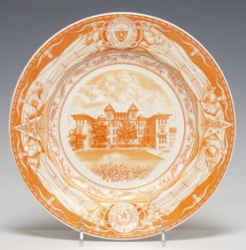 WEDGWOOD UT 'BRACKENRIDGE HALL' COMMEMORATIVE PLATE