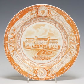 WEDGWOOD UT 'HOME ECONOMICS BUILDING' COMMEMORATIVE PLATE