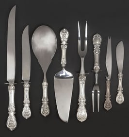 (8) REED & BARTON 'FRANCIS I' STERLING SILVER SERVING FLATWARE