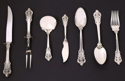 (7) WALLACE 'GRANDE BAROQUE' STERLING SILVER SERVING FLATWARE