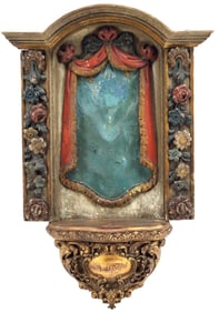 CONTINENTAL CARVED & PAINTED WOOD RELIGIOUS ALTAR NICHE, 37"H