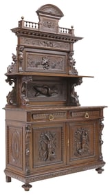 ITALIAN CARVED OAK HUNT SIDEBOARD