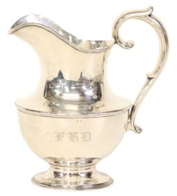 AMERICAN REED & BARTON 'PILGRIM' STERLING SILVER WATER PITCHER