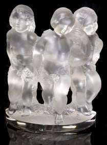 FRENCH LALIQUE FROSTED ART CRYSTAL 'LUXEMBOURG' FIGURAL SCULPTURE