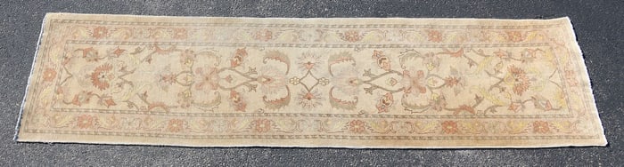 ESTATE HAND-TIED GHANZI RUNNER, 9'5" X 2'8