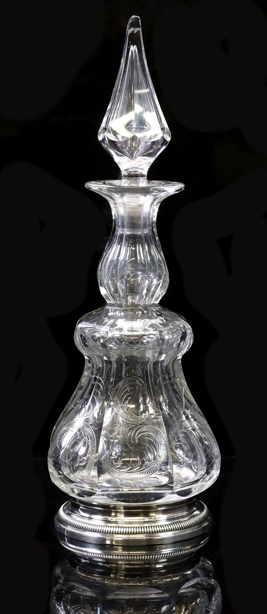 VICTORIAN STERLING-MOUNTED CUT CRYSTAL DECANTER (1 of 4)