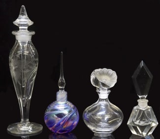 (4) COLLECTION OF ART GLASS & DESIGNER PERFUME BOTTLES