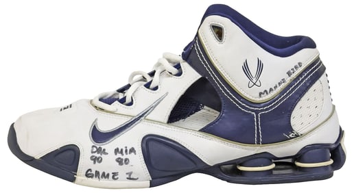 JASON TERRY GAME WORN 2006 NBA FINALS NIKE AIRFLIGHT SHOE