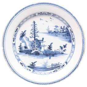 ENGLISH DELFT BLUE & WHITE CHINOISERIE CHARGER