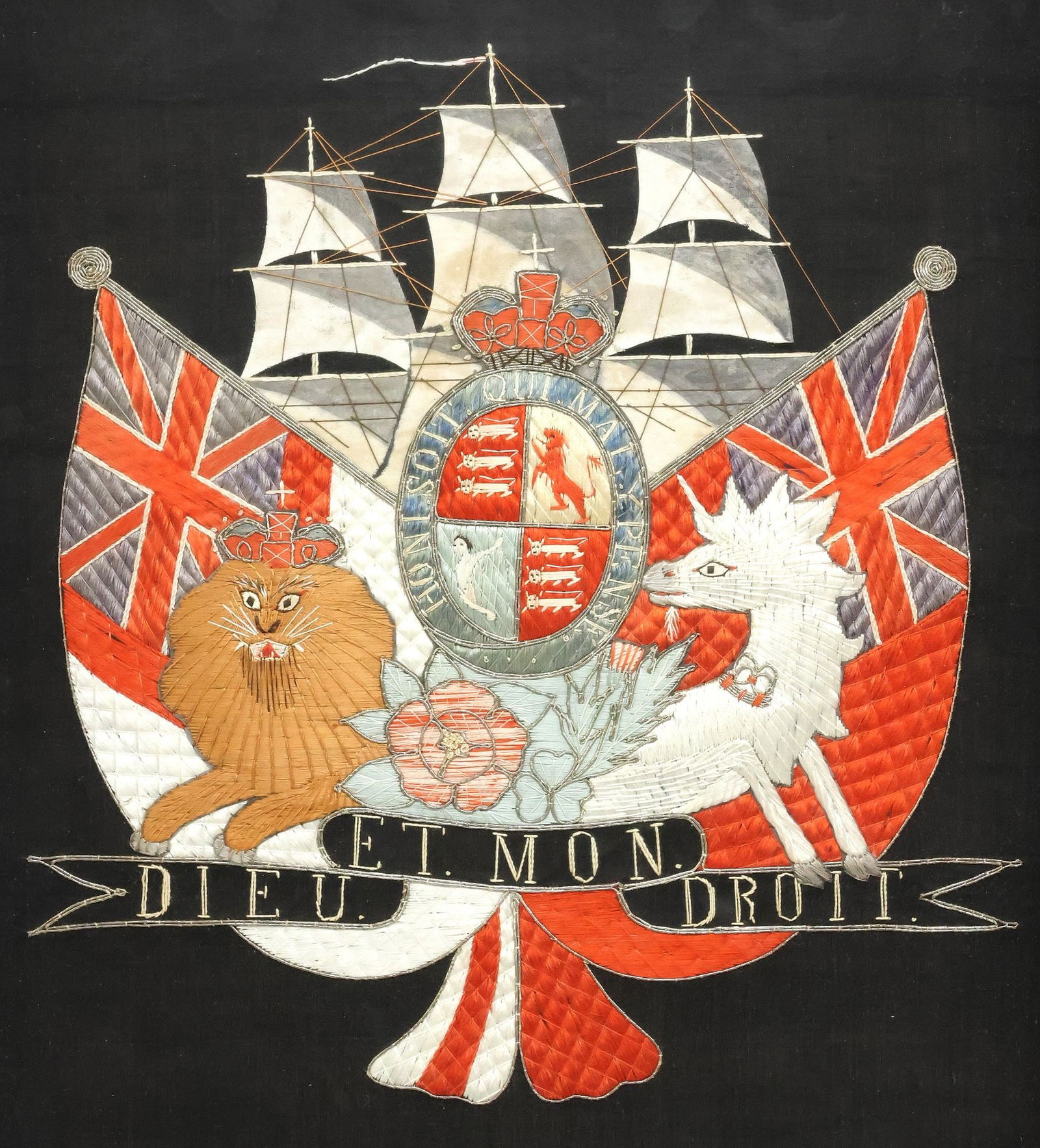 BRITISH NAVAL ROYAL COAT OF ARMS SOUVENIR SILK EMBROIDERED NEEDLEWORK (1 of 3)