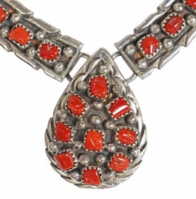 SOUTHWEST STYLE STERLING SILVER & RED CORAL COLLAR NECKLACE