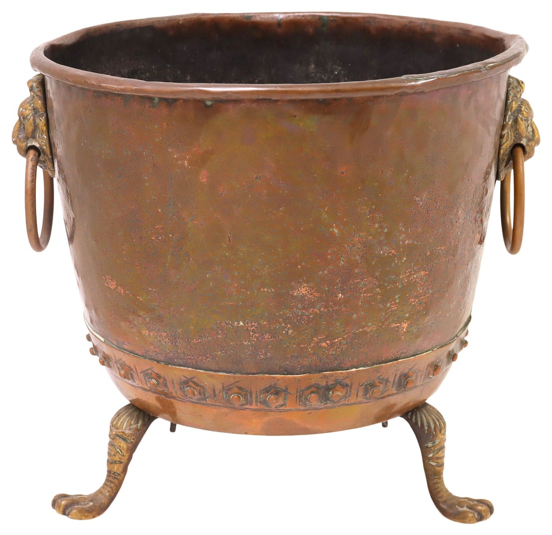 ENGLISH VICTORIAN COPPER LOG BIN / PLANTER ON PAW FEET (1 of 4)
