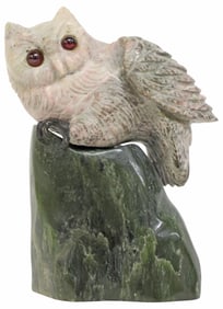 GEMSTONE RHODONITE & NEPHRITE CARVING OF AN OWL