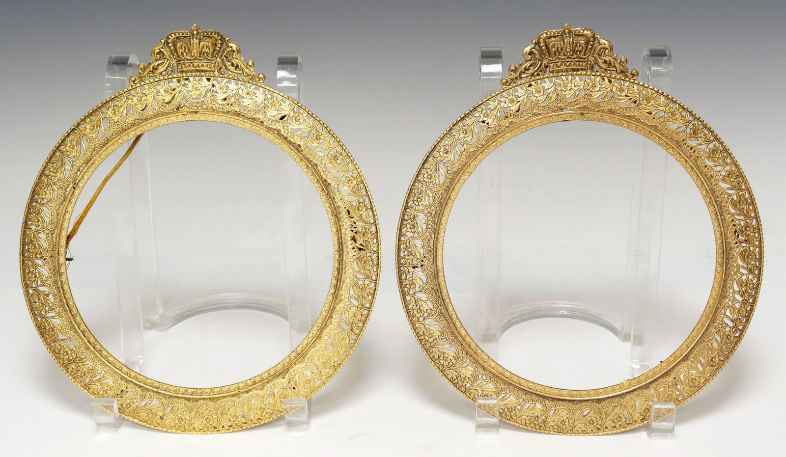 (2) GILT-METAL ROUND MIRROR OR PICTURE FRAMES (1 of 2)