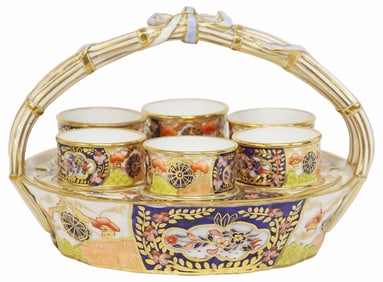 (7) ENGLISH SPODE IMARI PALETTE PORCELAIN EGG SERVER WITH STAND