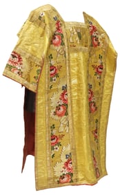 CONTINENTAL LITURGICAL JACQUARD & BROCADE DALMATIC VESTMENT