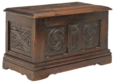FRENCH GOTHIC REVIVAL CARVED OAK STORAGE CHEST / COFFER