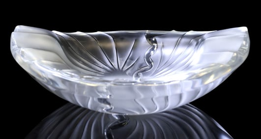 FRENCH LALIQUE FROSTED ART CRYSTAL 'NANCY' CENDRIER/ ASHTRAY