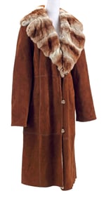 LADIES DESIGNER BISANG DYED SHEARLING & CHINCHILLA TRIMMED COAT WITH TAGS