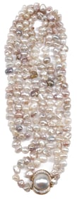 ESTATE DOUBLE STRAND PEARL & 14KT GOLD & DIAMOND CLASP NECKLACE