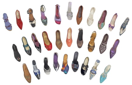 (30) COLLECTION OF MINIATURE WOMEN'S SHOES