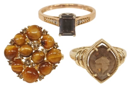 (3) ESTATE GOLD, SMOKY QUARTZ & TIGER'S EYE CABOCHON RINGS