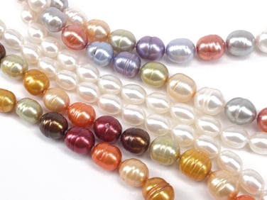 (5) ESTATE MULTICOLOR DYED & WHITE PEARL BEADED NECKLACES