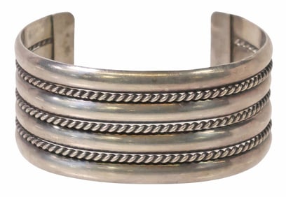 NATIVE AMERICAN SILVER CUFF BRACELET