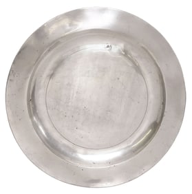 LARGE ENGLISH PEWTER CHARGER, WL TOUCHMARK, 22"DIAM