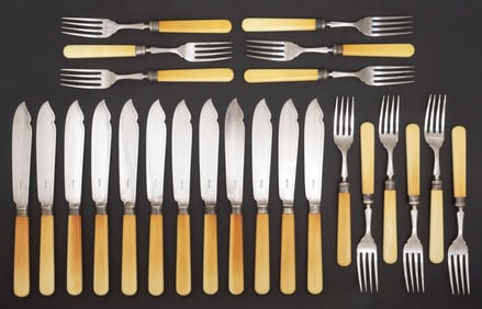 (24) ENGLISH JAMES DIXON & SONS SILVERPLATE & CELLULOID FLATWARE IN BOX