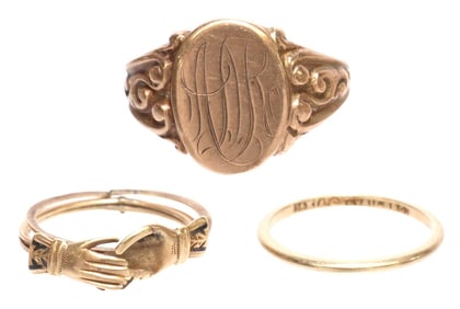 (3) GROUP OF ANTIQUE LOW CARAT GOLD RINGS, (1) 'HANDSHAKE' RING