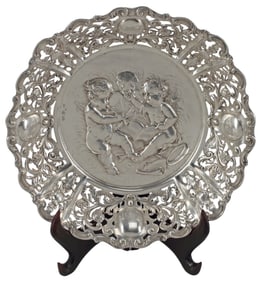 GERMAN RETICULATED REPOUSSE MUSICAL PUTTI STERLING SILVER CENTER BOWL