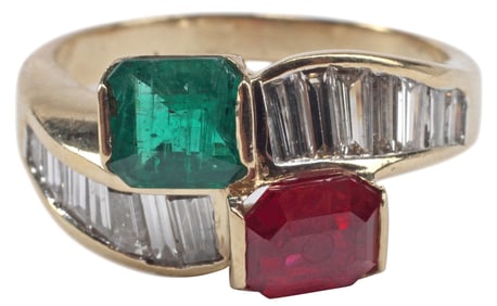 ESTATE 14KT YELLOW GOLD, DIAMOND, RUBY & EMERALD 'TOI ET MOI' RING