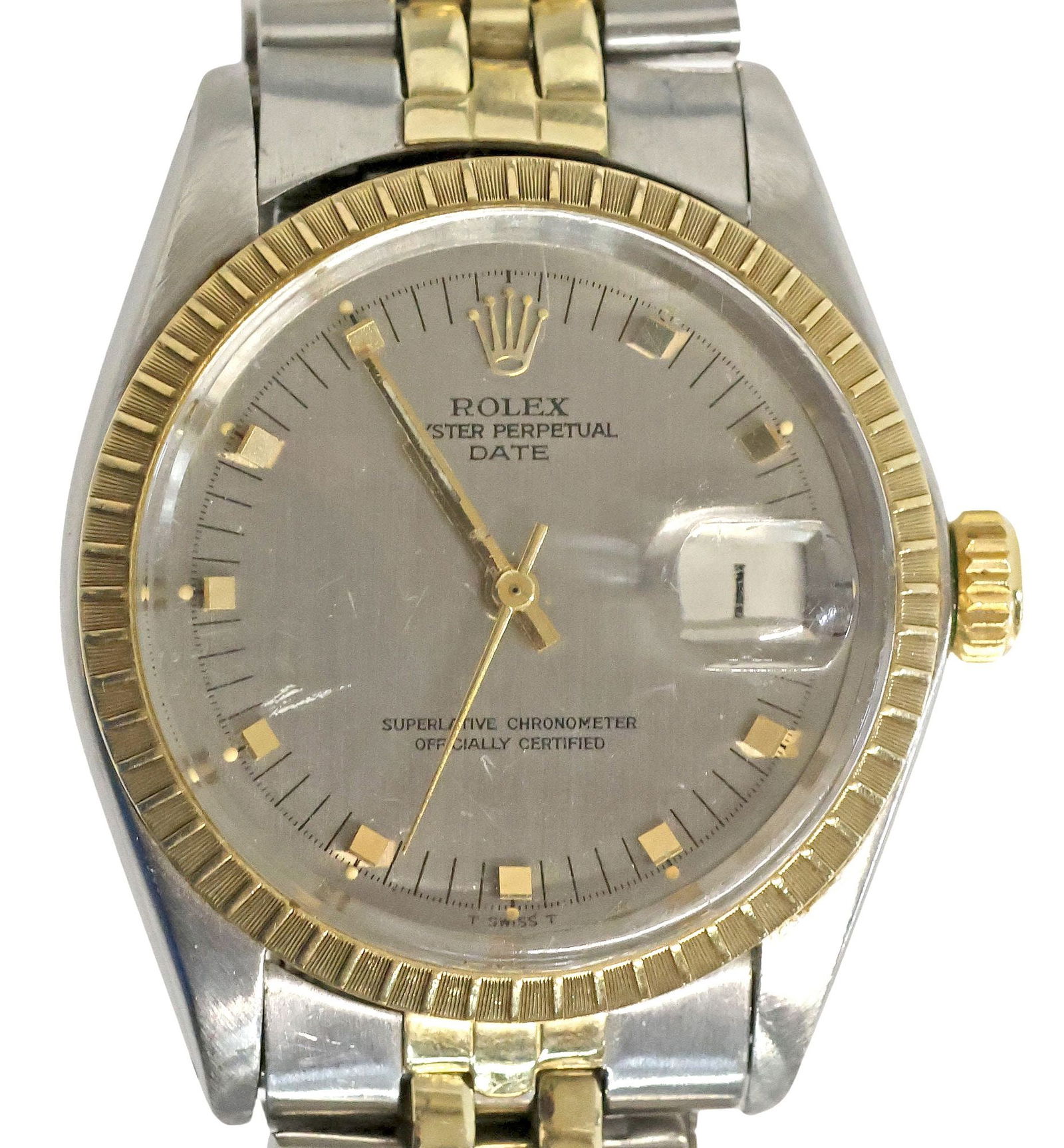 ESTATE ROLEX OYSTER PERPETUAL DATE WATCH ON JUBILEE BRACELET (1 of 9)