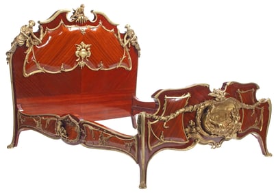 FINE LOUIS XV STYLE ORMOLU-MOUNTED MATCHED VENEER BED
