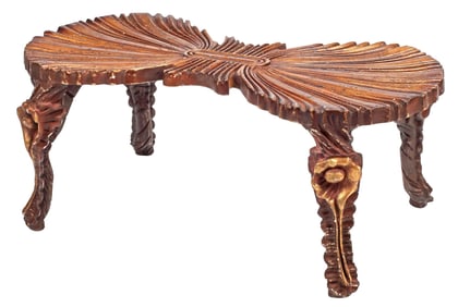 VENETIAN STYLE 'GROTTO' GILTWOOD SHELL-FORM BENCH