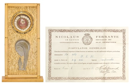 2ND-CLASS RELIC OF THE BLESSED VIRGIN MARY'S VEIL IN RELIQUARY WITH COA