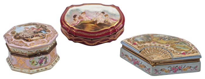 (3) SEVRES STYLE PARCEL-GILT PORCELAIN TABLE BOXES