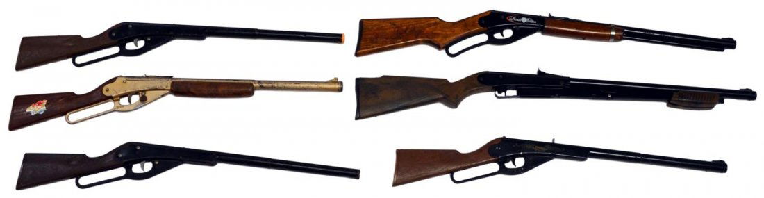 (6) DAISY BB, CORK & TOY GUNS: (lot of 6) Daisy BB, Cork and toy guns: (1) Model 1938B lever action BB gun, operating; (1) Model 104 lever action BB gun, operating; (1) Model 105B lever action BB gun, operating; (1) Model 125 Cork,