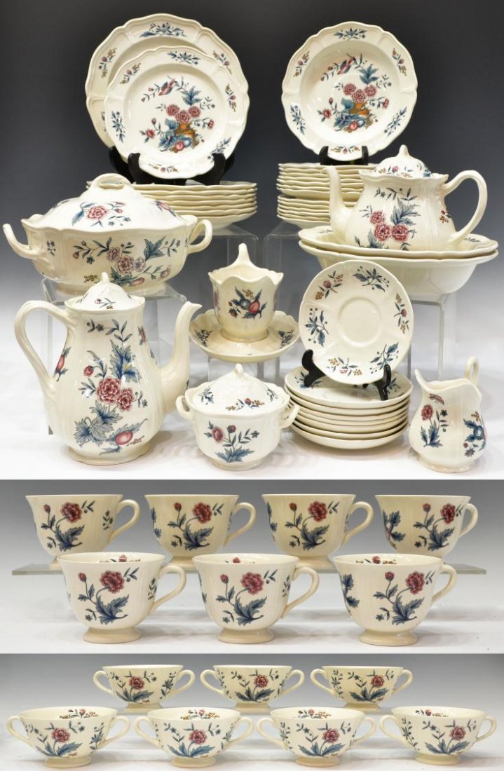 WEDGWOOD 'WILLIAMSBURG POTPOURRI' DINNER SERVICE: (set of 53) Wedgwood 'Williamsburg Potpourri' porcelain dinner service, comprising: (8) dinner plates, 10"diam; (7) salad plates, 8"diam; (8) bowls, 8.25"diam; (7) cups, 3"h; (7) consume bowls, 6"w (t