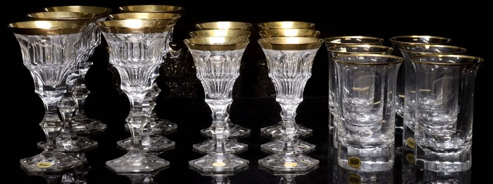 (18) MOSER 'DIPLOMATE' & OTHER PARCEL-GILT CRYSTAL STEMWARE & GLASSES