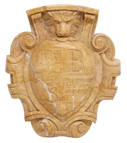 ITALIAN CARVED MARBLE LION COAT OF ARMS