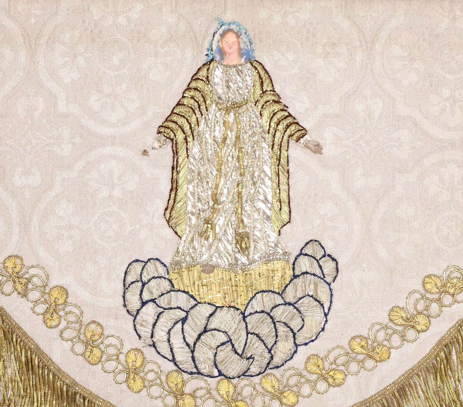 FINE METALLIC THREAD EMBROIDERED SILK LITURGICAL ALTAR FRONTAL (1 of 4)