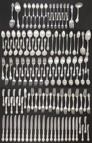 (123) GORHAM 'MELROSE' STERLING SILVER FLATWARE SERVICE, 149.5OZT