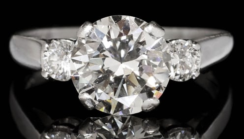 ESTATE GIA 2.58CCTW DIAMOND & PLATINUM ENGAGEMENT RING