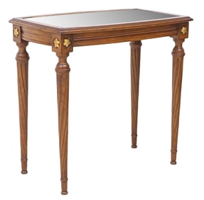 ITALIAN LOUIS XVI STYLE MIRROR-TOP CARVED WALNUT OCCASIONAL TABLE