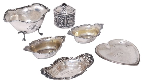 (6) AMERICAN STERLING SILVER TABLE ITEMS, BOX, MASTER SALTS & NUT DISH