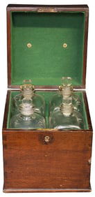 ENGLISH VICTORIAN MAHOGANY FITTED DECANTER BOX